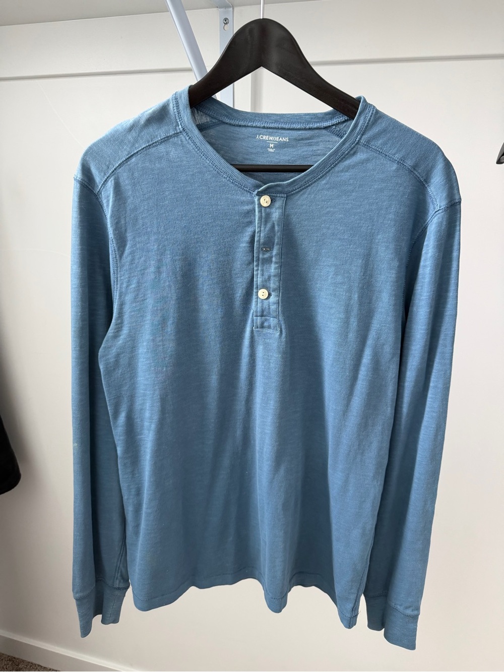 J.Crew Men’s Blue Long-Sleeve Henley Shirt Medium